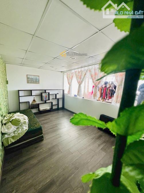 Homestay trung tâm Đà Lạt chỉ 4.89 tỷ đường ô tô lớn Lê Hồng Phong rộng 76m2 - 4