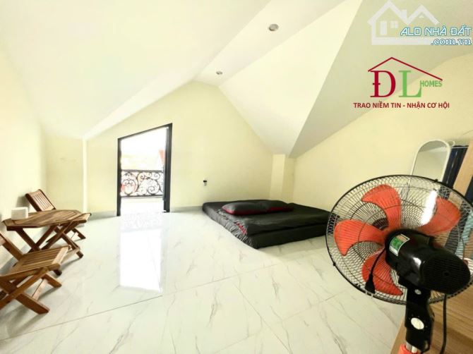 4406 🏡 🏞 ⛺ NHÀ MỚI XÂY - ĐƯỜNG OTO 5MET - GẦN TRUNG TÂM - ĐANG KINH DOANH LƯU TRÚ TỐT - 6