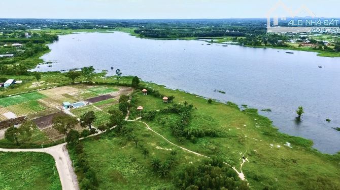 ✨ Góc 2 Mặt tiền View Hồ Châu Pha. Ngang 11.6M (Nở hậu 15.8M), dài 31M, 100m2 ONT - 2.8 Tỷ - 6