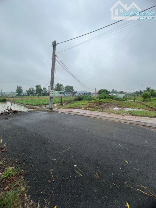 Bán lô đất ngộp rẻ hơn giá thị trường 200 triệu KDC Hoàng Phúc DT 5x18 giá đúng 1ty150