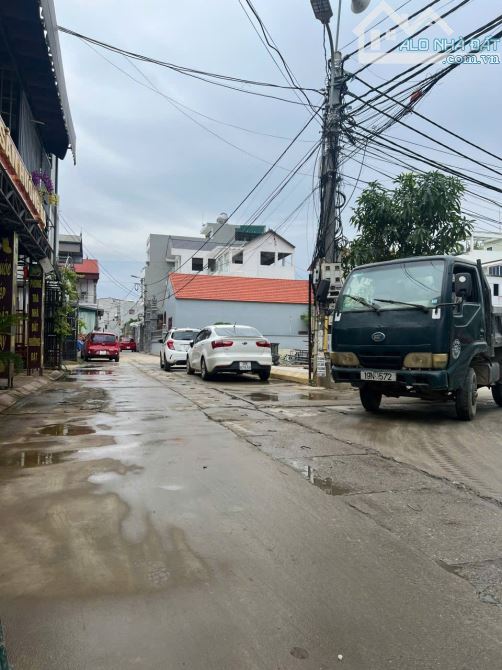 Rẻ nhất kv, lô góc 100m trục chính Quang Minh Mê Linh, kinh doanh ô tô tránh