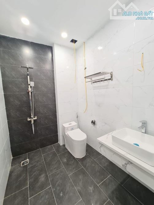 NHÀ 42M2*4T NGÕ 41 TRƯỜNG CHINH, CÁCH Ô TÔ 12M