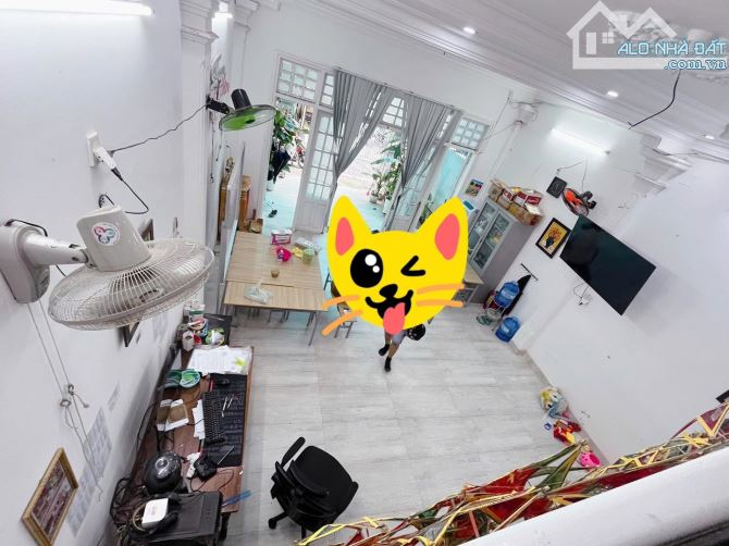 Bán nhà mặt tiền KQH Kiểm Huệ 110m2, 3 tầng, ngang 5.5m, 2 thoáng, kinh doanh, hơn 50tr/m2