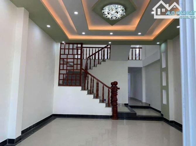 BÁN NHÀ  3 TẦNG ĐƯỜNG(10m5) ĐÔ ĐỐC LÂN- GẦN TRƯỜNG HỌC VÀ CÔNG VIÊN- GIÁ 4,95 TỶ