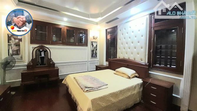 Bán Biệt Thự Bạch Đằng, Hồng Bàng, Hải Phòng. 250m², 4 tầng, chỉ 30 tỷ.