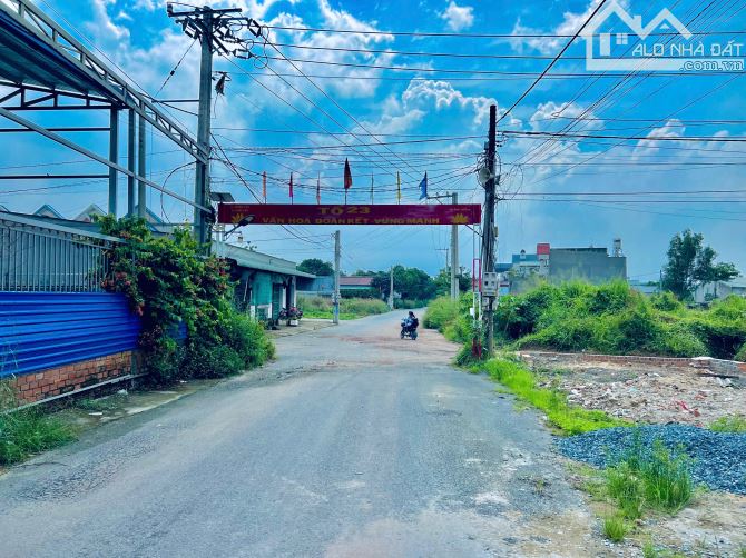 Đất xây kho xưởng giáp Trảng Dài 625m2 giá 3,9 tỷ sổ riêng ngang 15m đường 8m