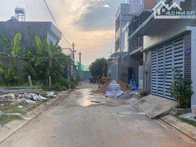 Bán đất đường Long Thuận, Trường Thạnh, Q9 - DT: 56.6m2, hướng Nam - Giá Bán: 2 tỷ 600