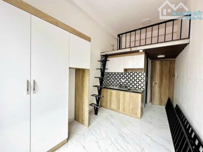 Bán toà CHDV Kim Giang, 65m2, 7 tầng, 20 phòng,50m ra phố, 16.8 tỷ