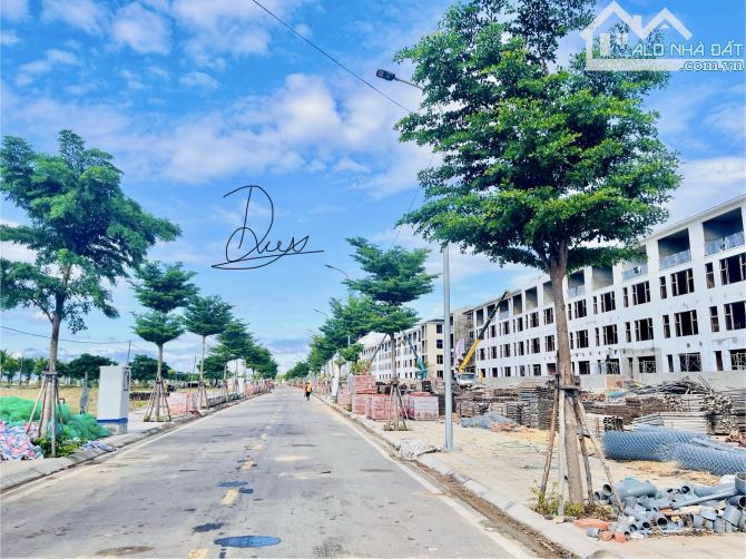 Bán nhanh 10 suất nội bộ dựán Central Avenue. Duy nhất đợt này chiết khấu 200 triệu - 10