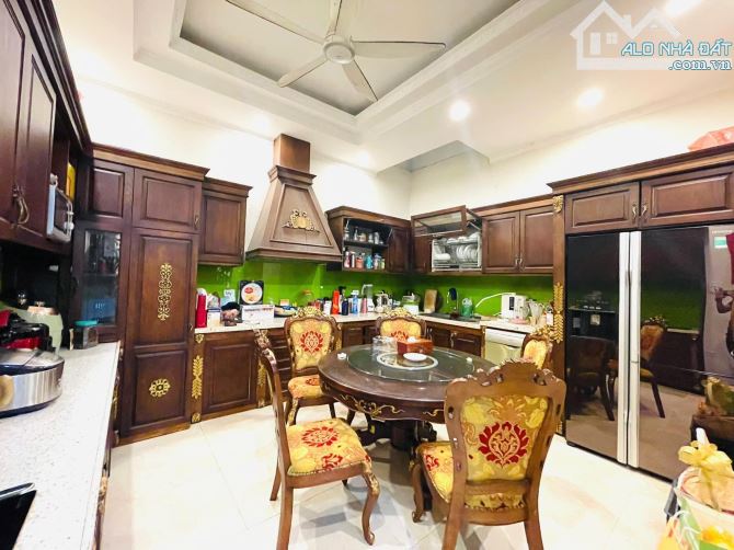 Đào Tấn, Mặt Ngõ Kinh Doanh, 60m2, 4 Tầng, Vỉa Hè, Oto Tránh, View Công Viên, 15.6 tỷ - 1