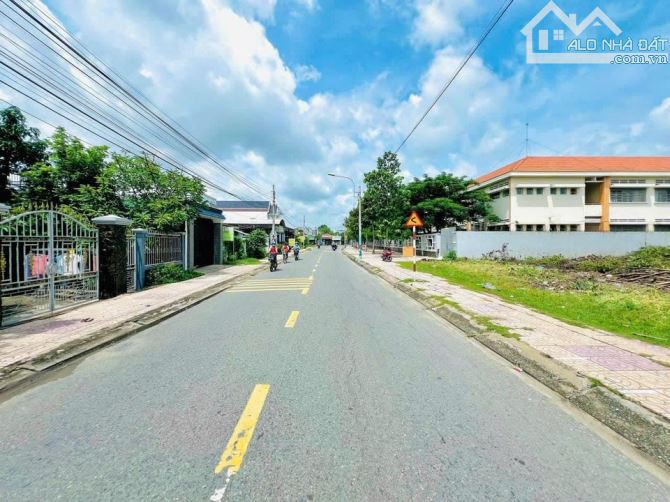 bán đất vườn điều 1000m2 shr đường trước đất 15m gần hồ sinh thái trường học chợ - 1