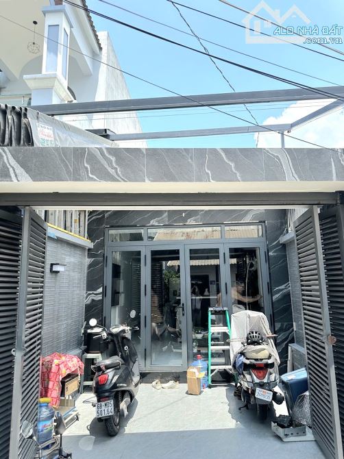 Bán nhà đẹp Phú Mỹ Hưng full nội thất thông minh, Quận 7, 90m2, nhỉnh 4 tỷ - 1