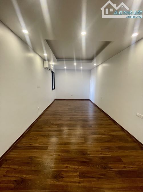 BÁN CĂN HỘ 132M² CAO CẤP  CHUNG CƯ N01.T2 KHU NGOẠI GIAO ĐOÀN - VIEW CÔNG VIÊN,  8.3 TỶ - 1