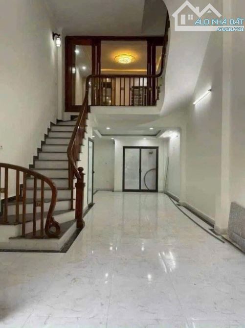 Bán nhà mới Koong phân lô Cán Bộ ThanhTrì 56m 4 t ô tô vào nhà khu dân trí cao giá 7.2 tỷ - 1