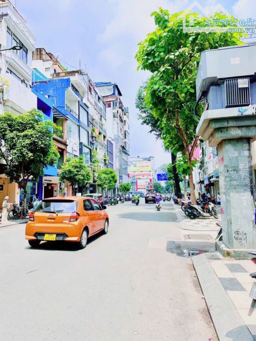 Cho thuê nhà mặt tiền Nguyễn Trãi Quận 1.Giá cho thuê: 70 triệu/tháng. - 1