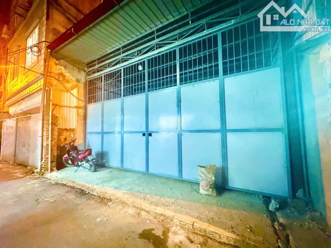 SIÊU PHẨM THỤY PHƯƠNG 155,2m2 Ô TÔ VÀOĐẦU TƯ CHIA LÔ,XÂY TÒA NHÀ CCMN QUÁ ĐỈNH - 1