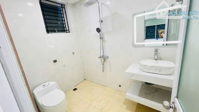 Bán nhà Mỹ Đình 90m2, 5 Tầng, MT 4m, giá 8,6 tỷ - 2