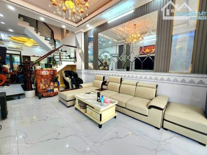 Nhà phố Nguyễn Thị Thập, 5x18.2m, 4 tầng, giá 13 tỷ, nội thất đẹp - 2