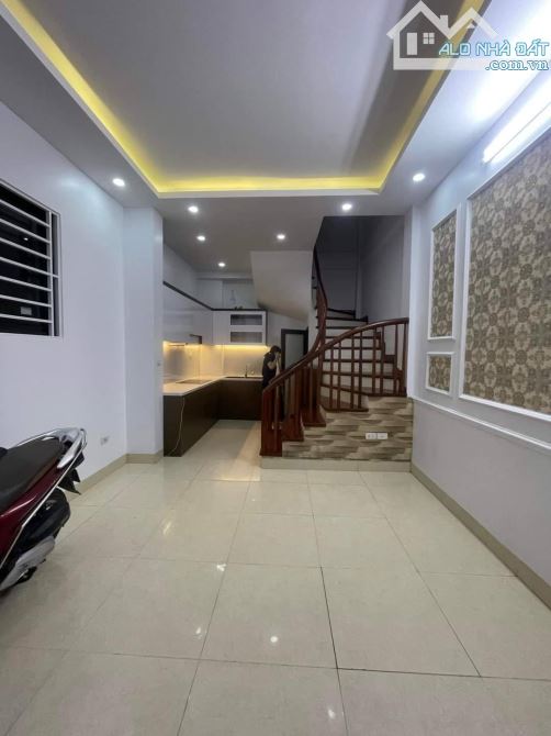 BÁN NHÀ PHÁO ĐÀI LÁNG ĐỐNG ĐA, DIỆN TÍCH 31M, 5 TẦNG, GIÁ 7 TỶ - 2