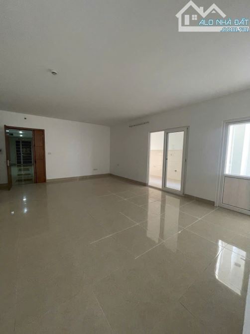 Chung cư 4 phòng ngủ, Tecco Garden, 127m2 căn nguyên bản 4.880tr - 2