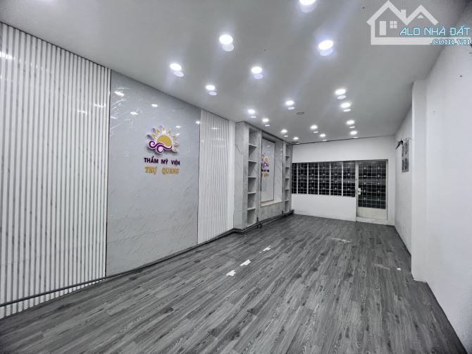 Mặt tiênd đường 3 tháng 2 ngay Cổng Hà Đô. 100m2. 3 tầng kinh doanh đỉnh. Giá 55 tỷ - 2