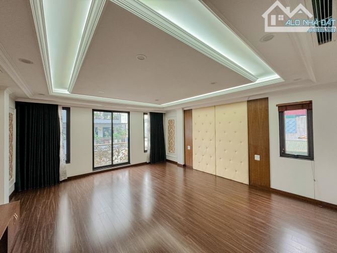 BÁN NHÀ QUAN HOA 42M2 x 6 TẦNG THANG MÁY – Ô TÔ VÀO NHÀ, 1 NHÀ RA MẶT PHỐ 15 TỶ CẦU GIẤY - 2