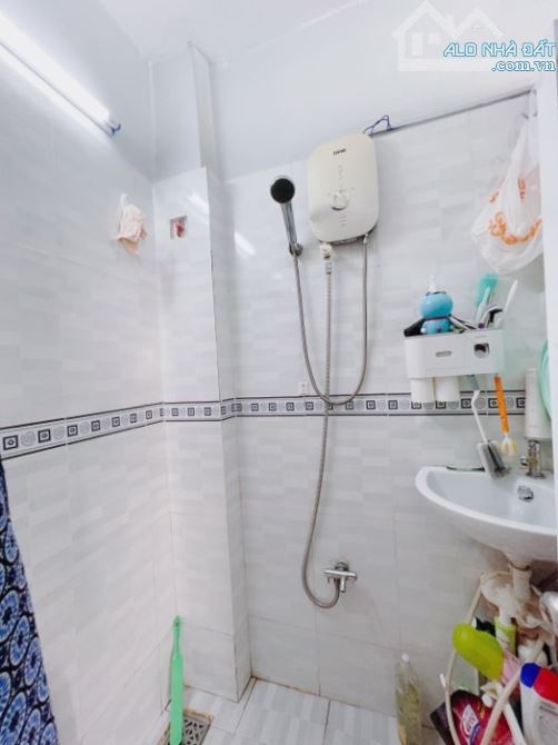 BÁN NHÀ TRẦN VĂN CẨN, 26M², NHÀ 3 TẦNG, NHỈNH 2 TỶ - 3