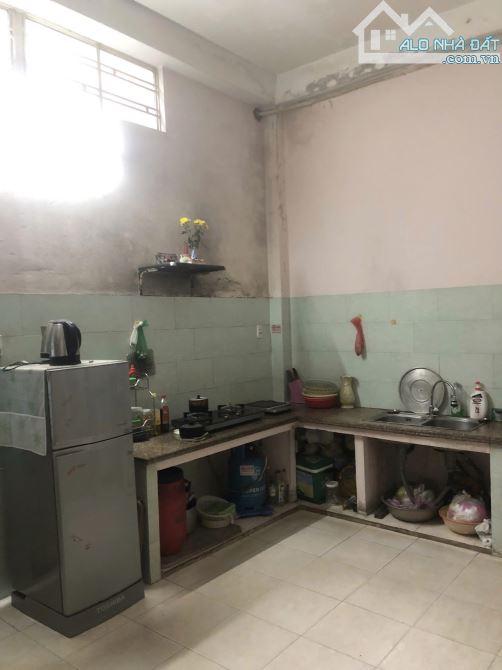 GIÁ RẺ - NHÀ 2 TẦNG MẶT TIỀN ĐƯỜNG BẾ VĂN ĐÀN - 75m2 NGANG 5m - KD VÔ ĐỊCH - NHỈNH 5 TỶ - 3