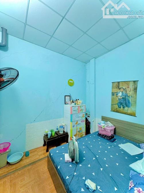 Bán nhà Giáp Nhị - Hoàng Mai – 35m, 3 tầng, ngõ thông – gần ô tô – sổ nở hậu, chỉ 4 tỷ. - 3