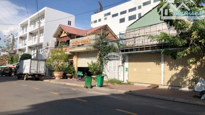 Hạ giá bán gấp nhà Yến Khu TM Bắc Phan Thiết, MT Lê Trọng Tấn, Đại Lộ Hùng Vương 10x30m - 4