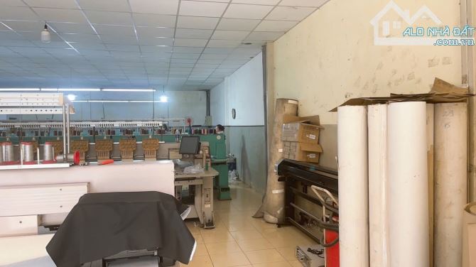 "XƯỞNG MẶT TIỀN ĐƯỜNG NHỰA 10M TIỀN LÂN - BÀ ĐIỂM- HÓC MÔN QL1A 50M* 10X18M CHỈ 10TỶ HƠN - 4