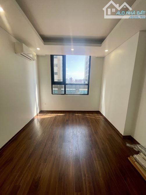 BÁN CĂN HỘ 132M² CAO CẤP  CHUNG CƯ N01.T2 KHU NGOẠI GIAO ĐOÀN - VIEW CÔNG VIÊN,  8.3 TỶ - 4