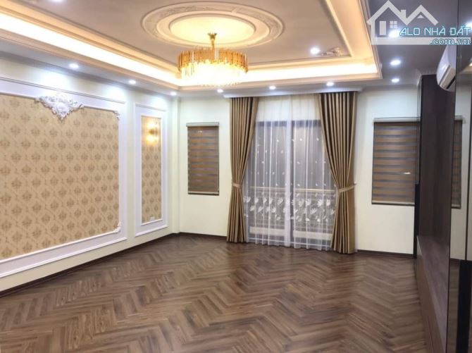 Ngột-Ngột-Ngột Ngọc Thụy Long Biên.  DT 76m² 4T MT 5.4m GARA ÔTÔ Thang Máy Kinh Doanh Chủ - 4