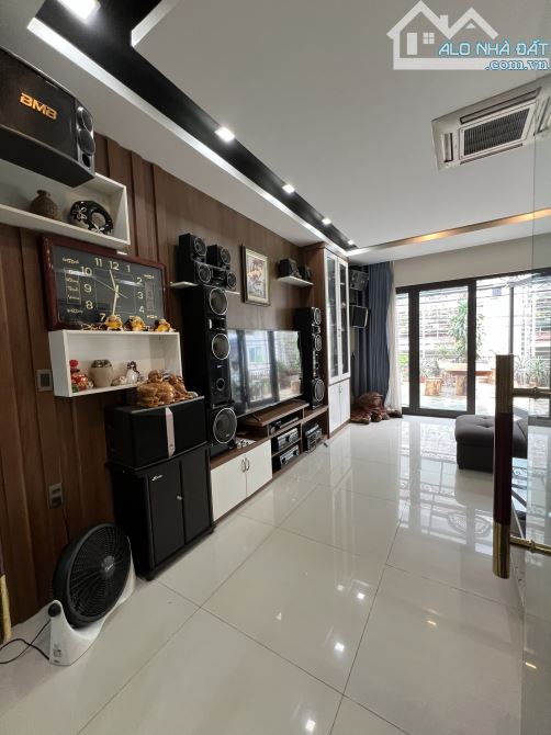 NHÀ 85M2*5T TRƯỜNG CHINH, GẦN Ô TÔ, NỞ HẬU, 6 PHÒNG NGỦ - 4