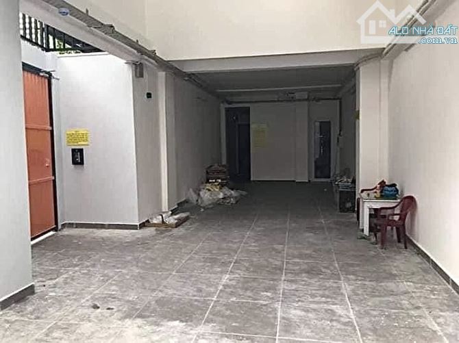 6 Tầng Thang Máy - 100m2 - 13 Phòng - Căn Hộ Dịch Vụ Hạng A - Gần 80tr/Tháng - Hxh Hoàng H - 6