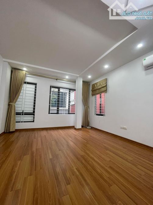 Phải thật Nhanh ! Pháo đài láng - Hàng hiếm lô góc kinh doanh nhỏ-35m*5T - 6