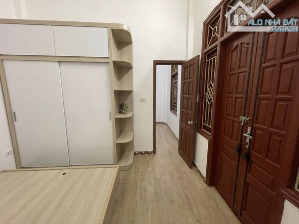 Bán nhà đẹp 250 Kim Giang, 22m2, 4 tầng, sổ đỏ, 4.25 tỷ - 6