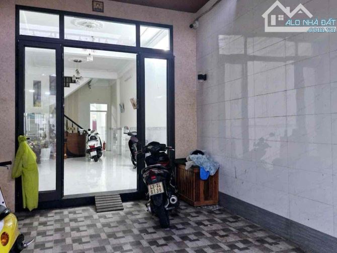 BÁN GẤP TÒA CĂN HỘ NGAY BIỂN MỸ KHÊ SÁT NGUYỄN VĂN THOẠI 120M2  3 TẦNG GIÁ NHỈNH 9 TỶ - 7