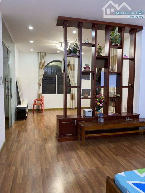 ⭐️⭐️⭐️Cho thuê biệt thự 3 tầng 350m2, đường 15m khu Nam Việt Á, Ngũ Hành Sơn