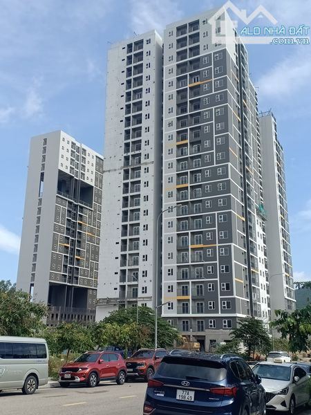 cần sang nhượng quỹ căn hộ Lamer 2, 2PN, 2WC tầng thấp đến tầng cao wiew đẹp.