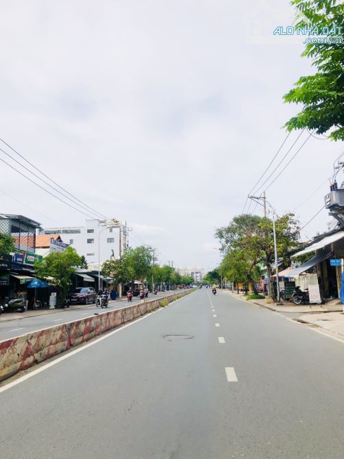 MT Huỳnh tấn phát 134m2 ngang 5m thuận tiện kinh doanh.