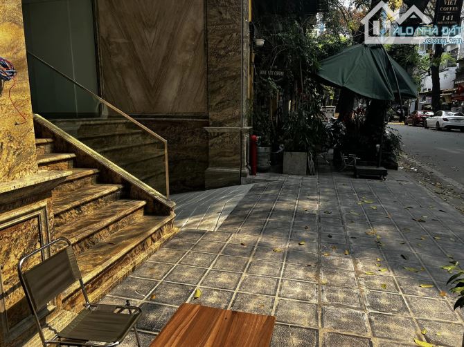 ⚜️ Mặt Phố VIP Triệu Việt Vương,  150M2 11 Tầng Thang Máy, MT 7M, Chỉ 195 Tỷ ⚜️