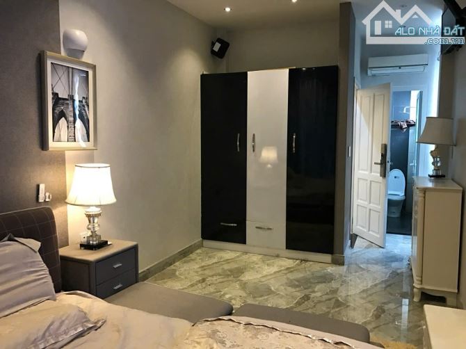 Bán nhà tôn thất tùng quận 1 , DT 50 m2, 4 tầng - 10