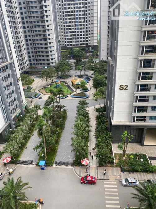 BÁN CĂN HỘ 3PN + 2WC Ở R1 KĐT GOLDMARK CITY, 126m, TẦNG TRUNG VIEW ĐẸP BAN CÔNG HƯỚNG MÁT - 10