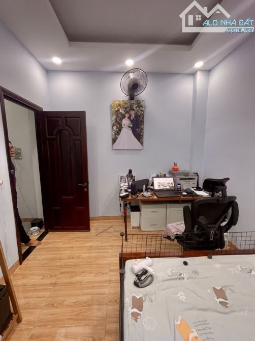 BÌNH TÂN MÃ LÒ -HƯƠNG LỘ 2-3 TẦNG ĐẸP LUNG LINH - 48M2 - HẺM Ô TÔ 4M THOÁNG - CHỈ 3 XTY.TL - 1