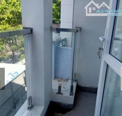 Chủ bán căn nhà SHR đường ô tô Lê Thị Riêng Q12 giá 13.5 tỷ - 1