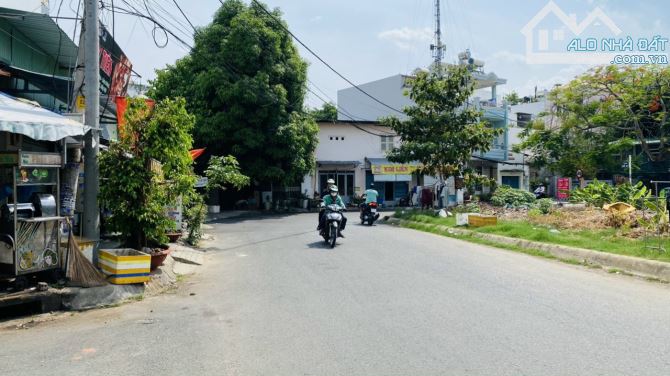 Bán đất vuông đẹp đường 12m trung tâm P. An Phú, DT: 5x20m, giá: 15.5 tỷ - 1