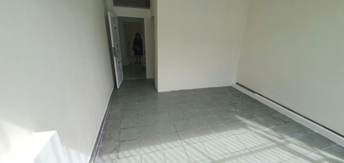 tài sản bán gấp nhà mt số 218 Nguyễn Đình Chính DT 4x13,2 CN 55m2 3 tầng giá 9,2 tỷ - 15