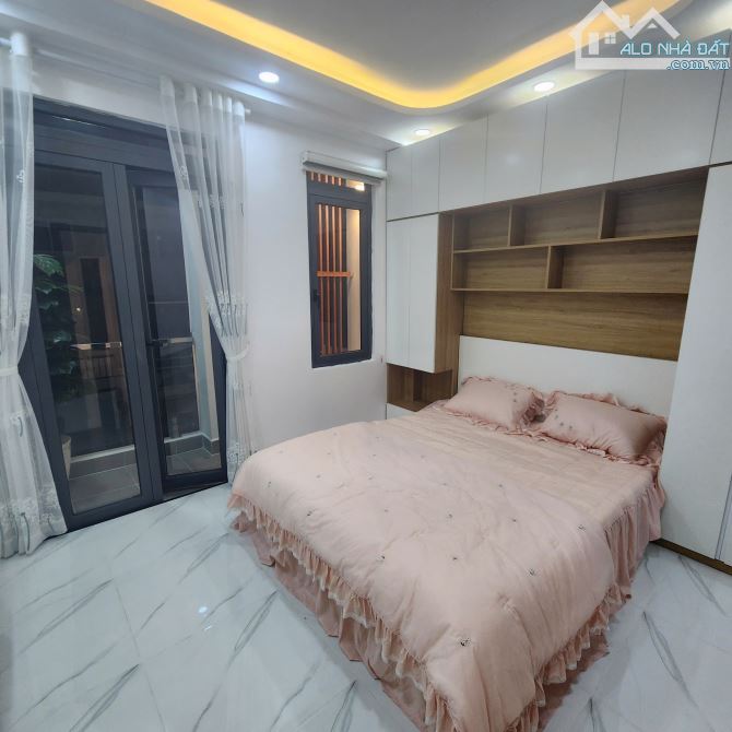 Săn nhà đẹp đón Tết - Nguyễn Thị Thập - Quận 7 -  Hẻm ô tô - dtsd 132m2 - nhỉnh 6.x tỷ TL - 2