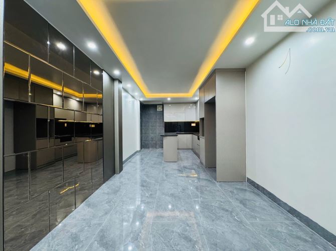 Bán nhà đẹp 4 tầng khu Lâm Tường - ô tô để trong nhà - nội thất xịn xò - 2